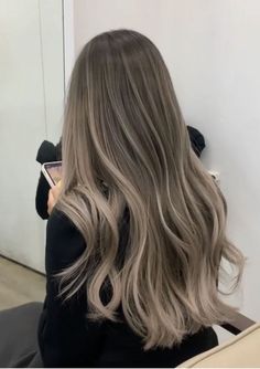 Ash Brown Hair Colors, Ash Brown Hair Balayage, Ash Brown Hair Color, Ash Brown Hair, Ash Blonde Hair, Brown Hair Balayage, Blonde Hair Inspiration, Light Hair Color