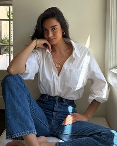 University Clothes, Bukowski Quotes, Kelsey Merritt, Effortlessly Chic Outfits, Casual Day Outfits, Mode Inspo, Style Mistakes