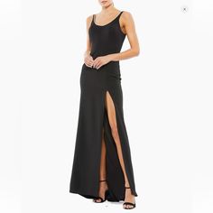 Ieena Embellished Scoopneck Sheath Gown Mac Duggal Size 4 New With Tags Destination Wedding Guest Dress, Fall Formal Dresses, Black Gown Dress, Vestidos Color Coral, Dress Night Out, Sheath Gown, Fall Wedding Guest Dress, Black Tie Gala, Mac Duggal Dresses