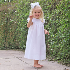 Shine Like A Pearl White Smocked Dress Geometric Smocking, Patriotic Swimwear, Kids Closets, White Smocked Dress, Girls Spring Fashion, Smocked Clothes, Preppy Fashion, Monogram Outfit, Spring Kids