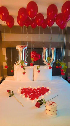 Romantic Bedroom Ideas For Date Night
#DateNightAtHome #DateNightIn #RomanticBedroom #DateNightIdeas #PassionAndLove #RelationshipGoals #DateNightIdeasForCouples #Nightdate Room Ideas Valentines Day, Surprise Hotel Room For Her, Anniversary Bedroom Surprise, Valentines Day Decorations For Girlfriend, Wedding Night Room Aesthetic, Hotel Room Surprise Romantic, Room Decor Bedroom Romantic, Surprise Bedroom Romantic, Room Decor Surprise For Him