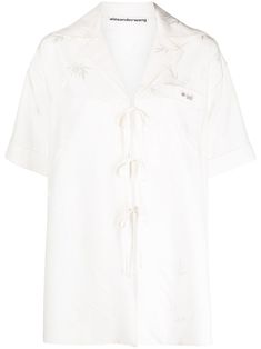 snow white silk full jacquard camp collar front tie fastening short sleeves chest patch pocket Dior Button Up Shirt, Alexander Wang Shorts, Pajama Style, Classic Pajamas, White Silk, Style Shirt, Silk Shirt, Shirt White, Button Up Shirt