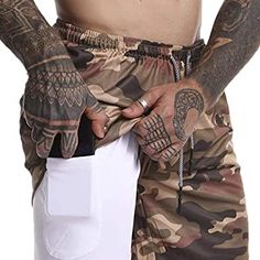 Training Fitness Gym, Running Shorts Men, Men Running, Active Shorts, Man Running, Running Shorts, Pocket Design, Cargo Shorts, Gym Workouts