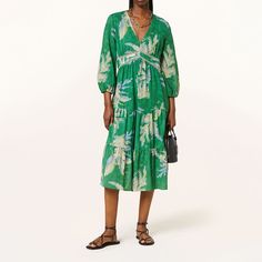 Green Summer Midi Dress With 3/4 Sleeves, Green 3/4 Sleeve Summer Midi Dress, Green 3/4 Sleeve Midi Dress For Summer, Green 3/4 Length Dress For Spring, Summer Daywear Midi Dress, Summer Daywear Midi Dress 3/4 Length, Summer Midi Dress For Daywear, 3/4 Length, Spring Cotton Midi Dress With 3/4 Sleeves, Floral Print Maxi Dress