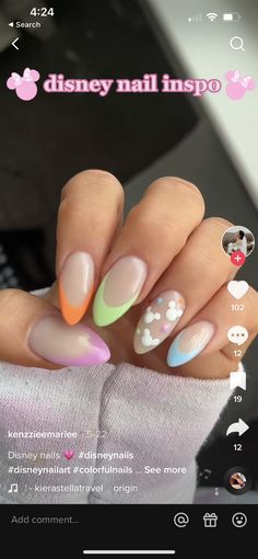 Magic Kingdom Nail Ideas, Disney Inspired Nails Acrylic Simple, Summer Disney Nails Designs, Disney Inspired Acrylic Nails, Gel Nails Ideas Short Disney, Aesthetic Disney Nails Short, Spring Nails Disney