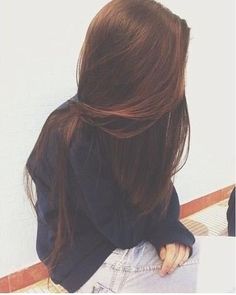 LOVE the length and the red tint Girl Hidden Face, Pelo Cafe, Boring Hair, Long Brown Hair, Trik Fotografi, Good Hair Day, Brown Girl, Hair Envy, Dream Hair