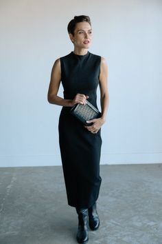 LUNA DRESS IN PONTE KNIT - Jarbo Knitted Dress Outfit, Sleeveless Knit Dress, Chic Skirts, Ponte Dress, Minimalist Dresses, Refined Style, Slim Fit Dresses, Work Looks, Work Attire