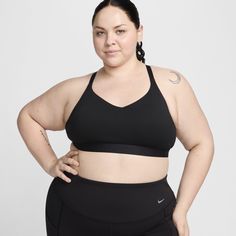 Don't let anything get in the way of expressing yourself in this sleek, low-profile sports bra. Its light support gives you a gentle hold with plenty of freedom that's great for low-impact workouts or all-day comfort. Smooth, quick-drying fabric gives the bra a clean finish so you can wear it your way. Expressing Yourself, Bra Plus Size, Plus Size Black, Nike Sports Bra, Low Impact Workout, Women Lifestyle, Sport Bh, Sport Bra, Women Supporting Women