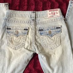 Brand New Size 24 True Religion Jeans Light Blue/ White Wash With White Stitching Super Comfortable And Beautifully Designed Jeans Light Blue, True Religion Jeans, Jeans Light, Light Blue Color, Jeans Brands, Fancy Dresses, White Wash, True Religion, Dream Closet