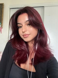 Burgandy Hair Outfit, Burgundy Curtain Bangs, Cherry Coke Hair Color Aesthetic, Dark Red Mid Length Hair, Wine Red Hair Tan Skin, Cherry Coke Red Hair Color Burgundy Purple, Red Hair Grown Out Roots, Medium Length Cherry Red Hair