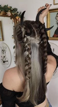 Witch Hair, Peinados Recogidos, Fantasy Hair, Work Hairstyles, Hair Today, Hair Dos, Pretty Hairstyles, Hair Tutorial