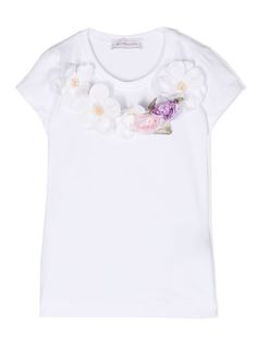 white cotton blend lightweight jersey floral appliqué crew neck short sleeves straight hem White Crew Neck T-shirt With Floral Applique, White Floral Embroidered T-shirt For Spring, White Short Sleeve Top With Floral Applique, White Floral Applique Short Sleeve Top, Spring Casual T-shirt With Floral Applique, White Short Sleeve T-shirt With Floral Embroidery, White Floral Embroidered T-shirt, White Floral Embroidered Short Sleeve T-shirt, White Short Sleeve T-shirt For Spring