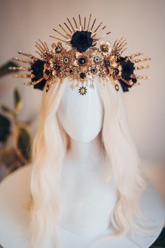 Evil Crown Quinceanera, Crown And Black Dress, Gothic Headpiece Crown, Dark Red Halo Crown, Celestial Halo Headpiece, Cerimonal Crown, Halo Crown Wedding Hair, Catrina Costume Jewelry, Black Moon Flower Crown