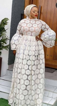 Nigerian Lace Styles Dress, African Fabric Dress, Long African Dresses, Lace Gown Styles, Lace Fabrics, African Maxi Dresses, African Lace Dresses