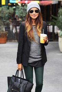 #fall Layered Winter Outfits, Scene Girl, Ray Ban Wayfarer, Ray Ban Aviator, Sneakers Looks, Cooler Look