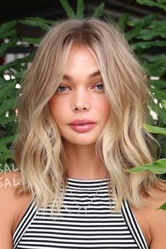 Hair Color Pictures, Bombshell Hair, Long Bob Haircuts, Medium Short Hair, Blonde Hair Looks, Blonde Hair Blue Eyes, Blonde Hair With Highlights, Long Bob Hairstyles