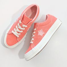 Converse One Star Ox Turf Orange/Bleached Coral Women's 5.5 Brand New In Box 100% Authentic I Ship Daily Monday-Saturday Follow Me For Tons Of Converse Footwear! 3566 Casual Peach Sneakers For Spring, Coral Shoes, Bleached Coral, Shoes Converse, Converse One Star, One Star, Womens Converse, Dream Clothes, Converse Shoes