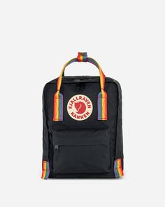 Nature has no prejudices – the rainbow has become a symbol for diversity, acceptance and equality and we think it perfectly captures the spirit of outdoor life. With Kånken Rainbow, Fjällräven celebrates every individual’s right to express themselves. Part of the sales from each backpack goes towards environmental projects within the Arctic Fox initiative. A special edition pack with all that great Kånken love, and a bit more. Fjallraven Kanken Black, Fox Backpack, Environmental Projects, Light Backpack, Arctic Fox, Seat Pads, Outdoor Life, Fjallraven Kanken, Mini Backpack