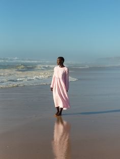 "BAY is a loose fitting long sleeve linen maxi dress. DETAILS - Maxi length - Smock silhouette - Long sleeve - Oeko-Tex certified 100% midweight linen - Cut and sewn to order just for you in our studio COLOR - Gingham Pink, you can also choose other colors above - Fabric samples are available here https://www.etsy.com/listing/586569696/linen-fabric-samples SIZING & FIT - Relaxed fit - Model is 5'4\" / 165cm tall and wears size XS CARE FOR LINEN - Machine wash up to 30ºC/86ºF gentle cycle - Lay flat to dry or tumble dry low - Warm iron if needed - Do not bleach SIZE GUIDE Size conversion guide Size XS (US 0-2, IT 36-38, UK 4-6, Japan 3-5, France 32-34) Size S (US 4-6, IT 40-42, UK 8-10, Japan 7-9, France 36-38) Size M (US 8-10, IT 44-46, UK 12-14, Japan 11-13, France 40-42) Size L (US 12-14 Beach Modest Long Sleeve Maxi Dress, Modest Long Sleeve Maxi Dress For Beach, Maxi Linen Dress, Linen Wrap Dress, Kimono Wrap Dress, Linen Kimono, Studio Color, Long Linen Dress, Kimono Wrap