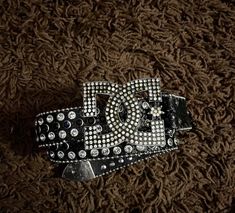 DC 2000s Fashion Accessories, Mcbling Belts, Belts Y2k, Dc Clothing, Y2k Inspo, Pretty Shoes Sneakers, Dream Jeans