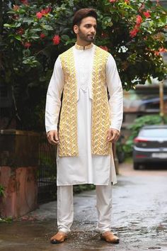 Shop for Priyanka Haralalka Beige Banarasi Silk Embroidered Overlay Kurta Set for Men Online at Aza Fashions