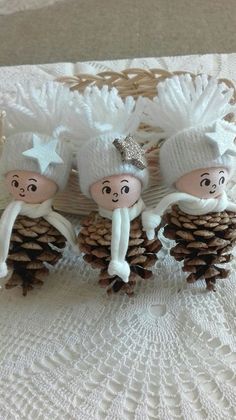 Pine Cones Crafts, Diy Christmas Angel Ornaments, Amazing Craft Ideas, Pine Cone Christmas Tree, Cone Crafts, Diy Pinecone, Natural Christmas Decor, Christmas Angel Ornaments, Cone Christmas Trees