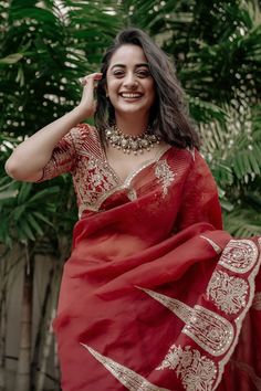 Post Marriage Looks Indian, Torani Saree, Saree Sharara, Modern Saree Blouse, Diwali Shoot, Namitha Pramod, Court Marriage, Saree Looks, Kasavu Saree