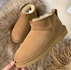 Snow Boots Women Waterproof, Fur Boots Women, Leather Snow Boots, Warm Winter Boots, Shearling Boots, Chelsea Ankle Boots, Style Basic, Boot Types