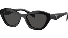 Gafas de sol Prada para mujer modelo A02S con montura de acetato de borde completo negro y lentes de base 2 gris oscuro. Ajuste de puente alto. Línea de cuadro: Pasarela. Código de marca: PRA02S. Código de color: 16K08Z. Revendedor en línea autorizado de Prada. Tus gafas vendrán con el estuche y los accesorios originales y estarán cubiertas por una garantía global de 12 meses. High Bridge, Ski Goggles, Prada Sunglasses, David Beckham, Sunglasses For Women, Sunglasses & Glasses, Grey Lenses, Color Code, Face Shapes