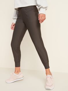 "Power up your workout with Elevate Powersoft joggers.  Light compression fabric meets a ridiculously smooth, peachy-soft feel.   Elasticized high-rise waistband, with light-reflecting Old Navy Active logo at center back.  Diagonal on-seam hip pocket Maternity Nursing Clothes, Joggers Women, Joggers For Women, Women Jogger Pants, Lost In The Woods, Soft Joggers, Cropped Linen Pants, Cropped Joggers, Black Sweatpants