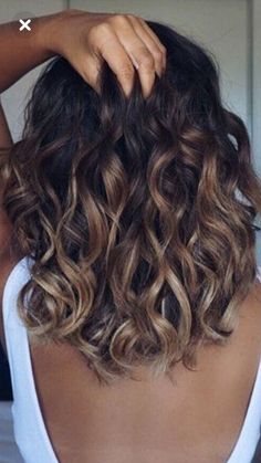 Natural Curly Hair Balayage Brown, Dark Brunette With Blonde Highlights Curly Hair, Shoulder Length Curly Hair Highlights, Medium Length Curly Brown Hair With Highlights, Balayage Curly Hair, Hairstyle Ideas For Long Hair, Prom Hairstyle Ideas, Long Hair Curly, Long Hair Perm