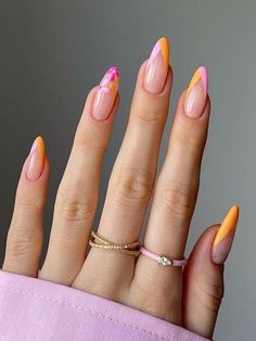 April Nails, Cute Spring Nails, Her Nails, Almond Nails Designs, Beach Nails, Floral Nails, French Tip Nails, Nail Arts