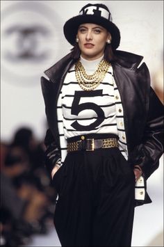 ines de la fressange Chanel Muse, Classic Chanel, Moda Paris