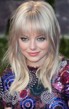 Franje Pony, Perfect Bangs, Fringe Bangs, Straight Bangs, Celebrity Hair, Super Hair, Medium Hair Cuts, Emma Stone