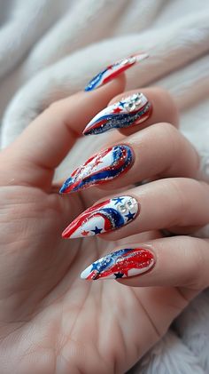 37 Dazzling July 4th Nail Designs to Light Up Your Look 4th Of July Manicure, July Nail Designs, 4th Of July Nail, Nail Art Stencils, Ombre Acrylic, Patriotic Nails