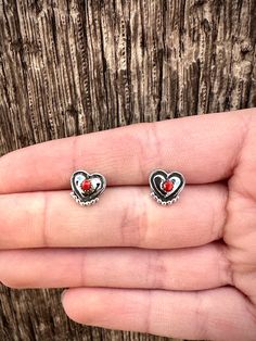 Cute little desert heart earrings Please give us a few days from the date of order as these are made to order! .925 Silver Native American Handmade Earrings Ceramic, Body Accessories, Indie Jewelry, Ring Inspo, Be Still My Heart, Piercings Jewelry, Jewelry Accessories Ideas, Nails Fashion, Sparkly Things