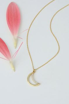 Diamond Crescent Moon Necklace, 10k 14k 18k Solid Gold Tiny Crescent Moon Necklace, Minimalist Celestial Jewelry, Birthday Gift for Friend, Dainty Gold Handmade Necklace  FEATURES• Made to order• Solid Gold (real gold, not gold plated or gold filled material)• Gold Karat: 10K (417) - 14K (585) - 18K (750) (optional)• Pendant Height: 0.47 Inches (1.19 cm)• Pendant Width: 0.20 Inches (0.52 cm)• Available Gold Color: Yellow gold, rose gold and white gold (optional)• Diamond weight: Total 0.038 ct• Elegant 14k Gold Filled Moon-shaped Jewelry, Dainty Half Moon Necklace In 14k Gold, 14k Gold Filled Dainty Moon Jewelry, Dainty 14k Gold Filled Moon-shaped Jewelry, Dainty 14k Gold-filled Moon Jewelry, Dainty 14k Gold Filled Moon Jewelry, Dainty Yellow Gold Moon Necklace, Minimalist Moon Shaped Necklace For Anniversary, Minimalist Moon Necklace For Anniversary