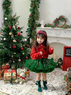 Christmas Outfit Ideas For Kids, Christmas Clothes Ideas, Christmas Outfits For Babies, Kids Christmas Clothes, Toddler Girl Christmas Outfits, Preppy Kids Outfits, Girls Winter Dresses