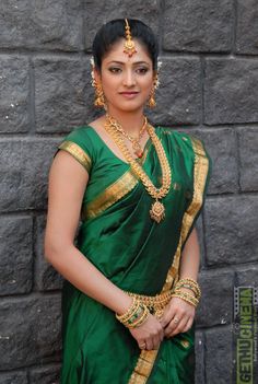 Hari Priya, Green Saree, Wear Saree, South Indian Bride, Indian Attire, Indian Beauty Saree, Actress Photos