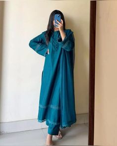 Sea blue| Kurta set Pakistani Eid Dress Ideas, Plan Dress Design, Pakistani Kurti, डिजाइनर कपड़े, Pakistani Suit, Suit Shirt