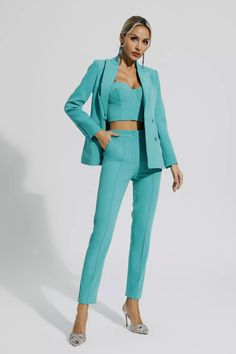 Elevate your wardrobe with the Leslie Blue Blazer Set. Perfect for fashionable professional women, this high-quality suit exudes casual elegance and a refined temperament. The set includes a bra and pants, making it ideal for commuting or any professional setting.   Top Length: Approx 66cm Pants Length: Approx 103cm Materials: Cotton Gentle Dry Clean Only  The model is 5 ft 7 and wears size S  Color may vary due to lighting on images. The product images (without a model) are closest to the true Glitter Wedding Dress, Bandage Midi Dress, Pantsuits For Women, Blazer Set, Floral Shirt Dress, Puff Sleeve Dresses, Sport Chic, Maxi Knit Dress, Professional Women