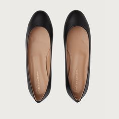 Every woman needs a great pair of simple, yet elegant flats. Unchanged for 45 years, our classic flats are a must-have for every Carrano woman’s closet. Elegant yet sporty, The Baby is versatile and can be worn morning, noon, and night with just about anything. Runs Narrow Heel height 1/2 Classic women's flat shoe Ballet and ballerina style Leather upper Leather lining Leather Sole Made in Italy Black Work Outfit, Morning Noon And Night, Elegant Flats, Ballerina Style, Baby Black, Flat Shoe, Leather Baby, Black Work, 45 Years