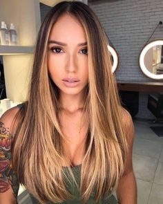 Hairstyles For Thinning Hair, Long Fine Hair, Straight Wavy Hair, Wispy Hair, Long Hair Wigs, Spring Hair Color, Dirty Blonde Hair, Low Lights Hair, Haircuts For Long Hair