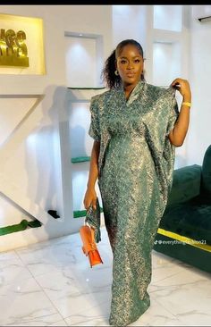 Brocade Boubou Styles For Women Classy, Damask Boubou Styles Nigeria, Damask Styles For Women, Damask Dress Styles Nigeria, African Print Dresses For Women, Boubou Styles, Simple Dress Styles, Bubu Gown