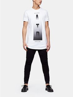 Long-fit T-shirt White - The Sting Long White Shirt, The Sting, Mens Trends, Boys Shirts, Shirt White, White Shirt, Outfit Of The Day