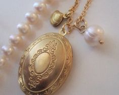 Secret message locketJewelry gift to Mother DaughterVintage | Etsy Secret Message Locket, Picture Pendant Necklace, Pearl Jewelry Gift, Vintage Style Necklace, Picture Locket, Picture Pendant, Brass Patina, Ear Jacket Earring, Swarovski Stones