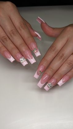 pink french hello kitty nails Tapered Square Nails Hello Kitty, Gold Hello Kitty Nails, Medium Hello Kitty Nails, French Hello Kitty Nails, French Tip Nails Hello Kitty, Nails With Hello Kitty Charms, Hello Kitty Nails Almond, Simple Hello Kitty Nails, Hello Kitty French Tips