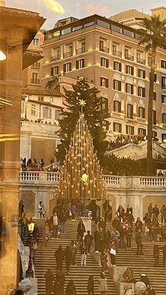 Rome piazza Spagna Christmas tree Rome Christmas, Christmas In Rome, Christmas In, Vision Board, Christmas Tree