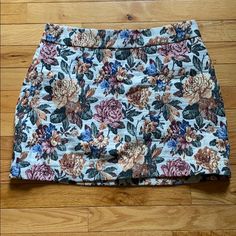 A Very Pretty Zara Floral Skirt. Thick Nice Material. Brand New Condition Zara Skirts, Floral Skirt, Fashion Inspiration, Womens Skirt, Zara, Style Inspiration, Brand New, Skirt, Grey