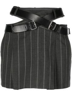 belt-detail pinstripe mini skirt from MONSE featuring charcoal grey, ivory white, pinstripe print, belt loops, detachable belt, box-pleat detail, rear welt pocket and straight hem. Pinstripe Mini Skirt, Mini Skirt Grey, Rich Clothes, Unique Skirts, Stylish Skirts, Little Outfits, Skirt Belt, Tshirt Skirt, Fashion Images